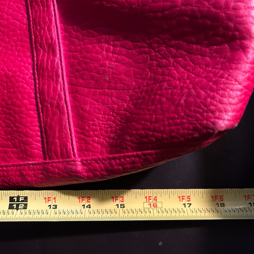 Red Oversized Tote/Shoulder Bag by LaTiQue, double handle. 3 Lg Outer pockets. - Picture 3 of 6